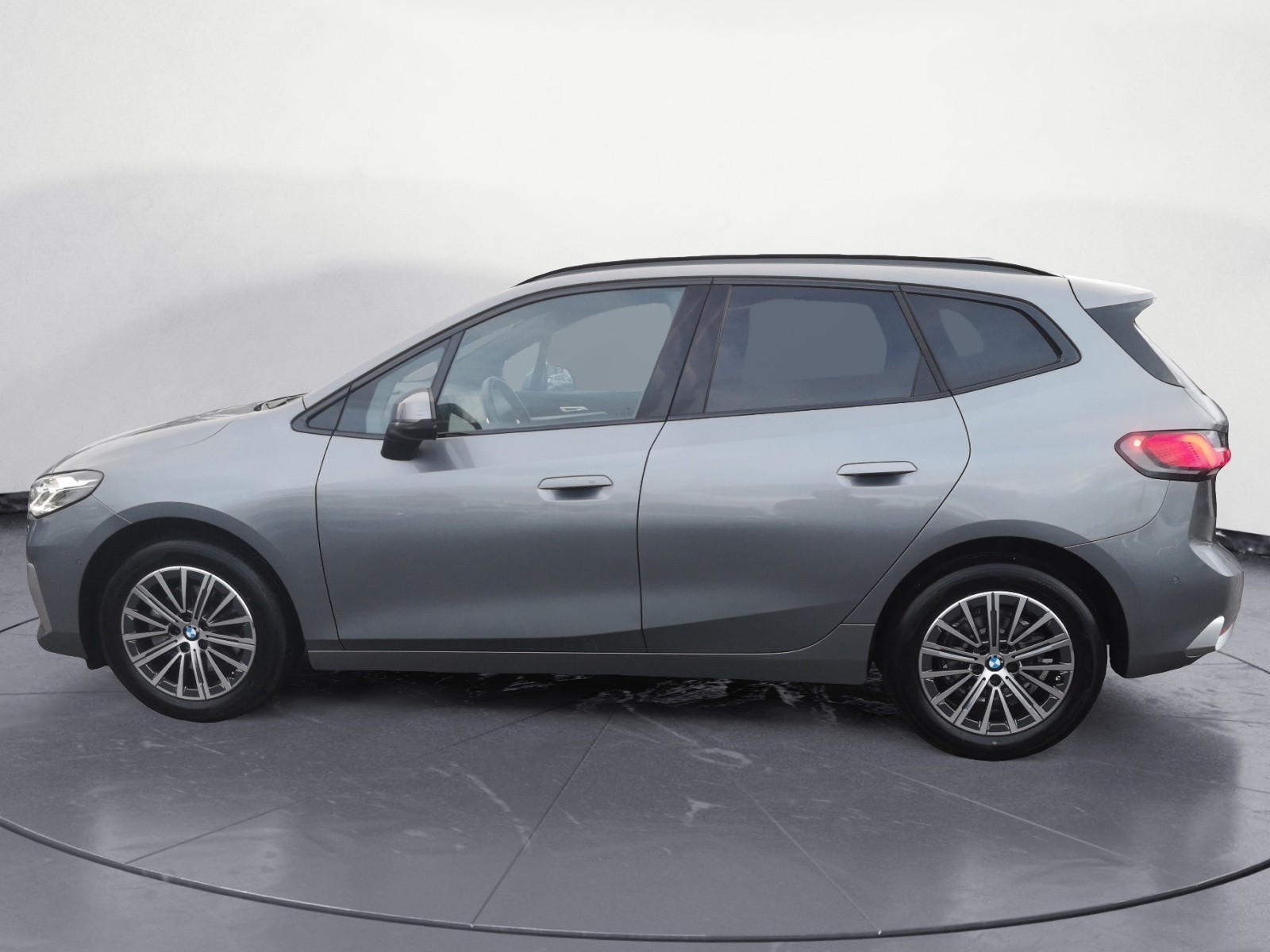 BMW - 218i Active Tourer Steptronic