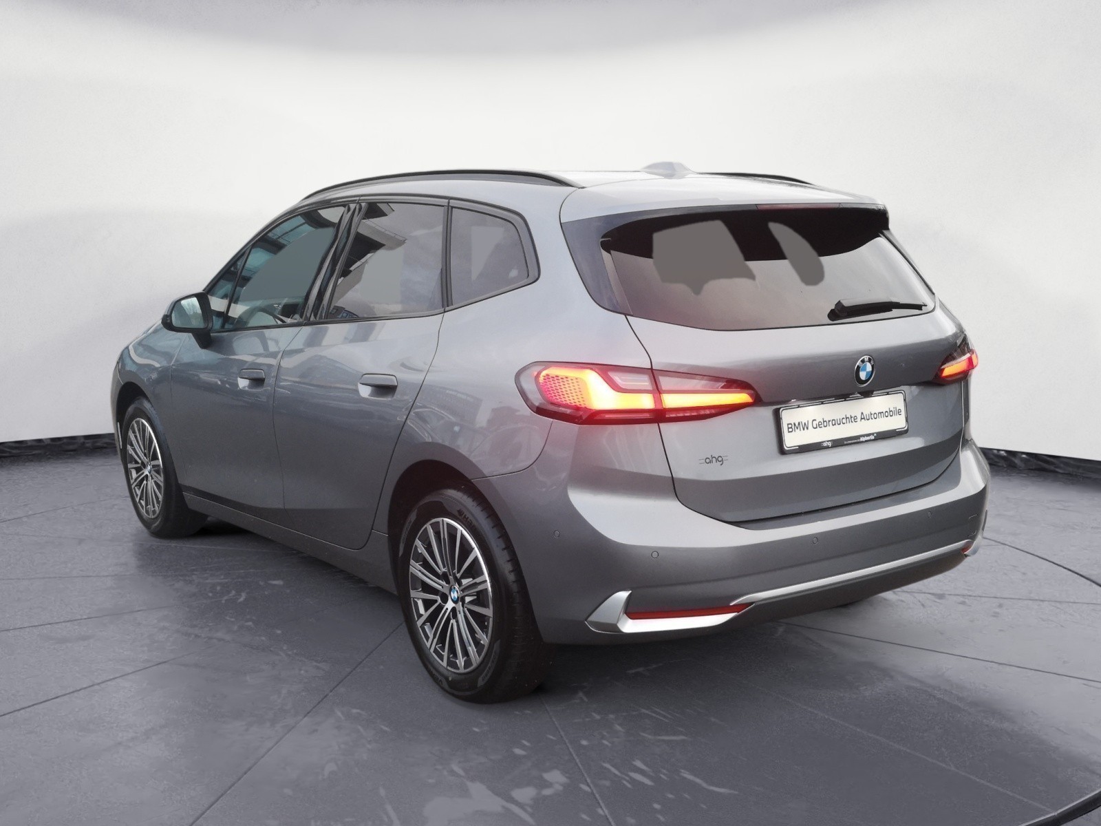 BMW - 218i Active Tourer Steptronic