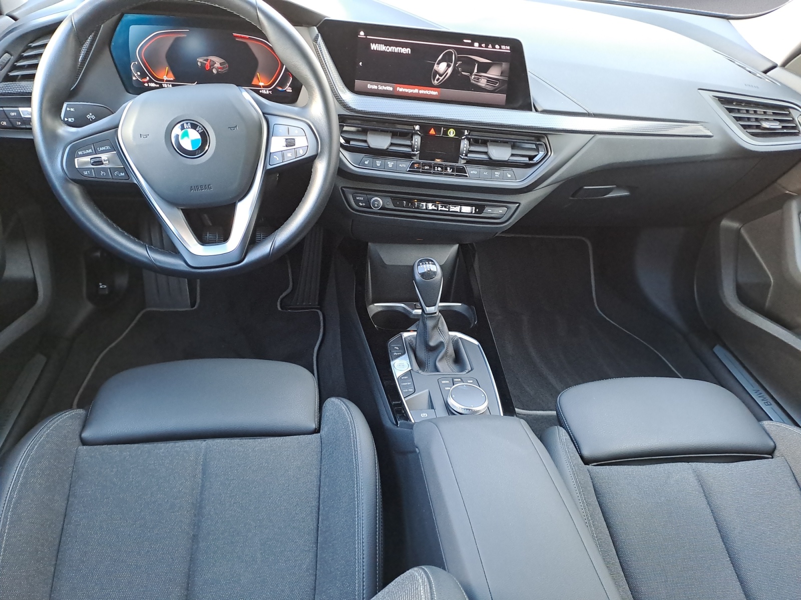 BMW - 118i Sport Line