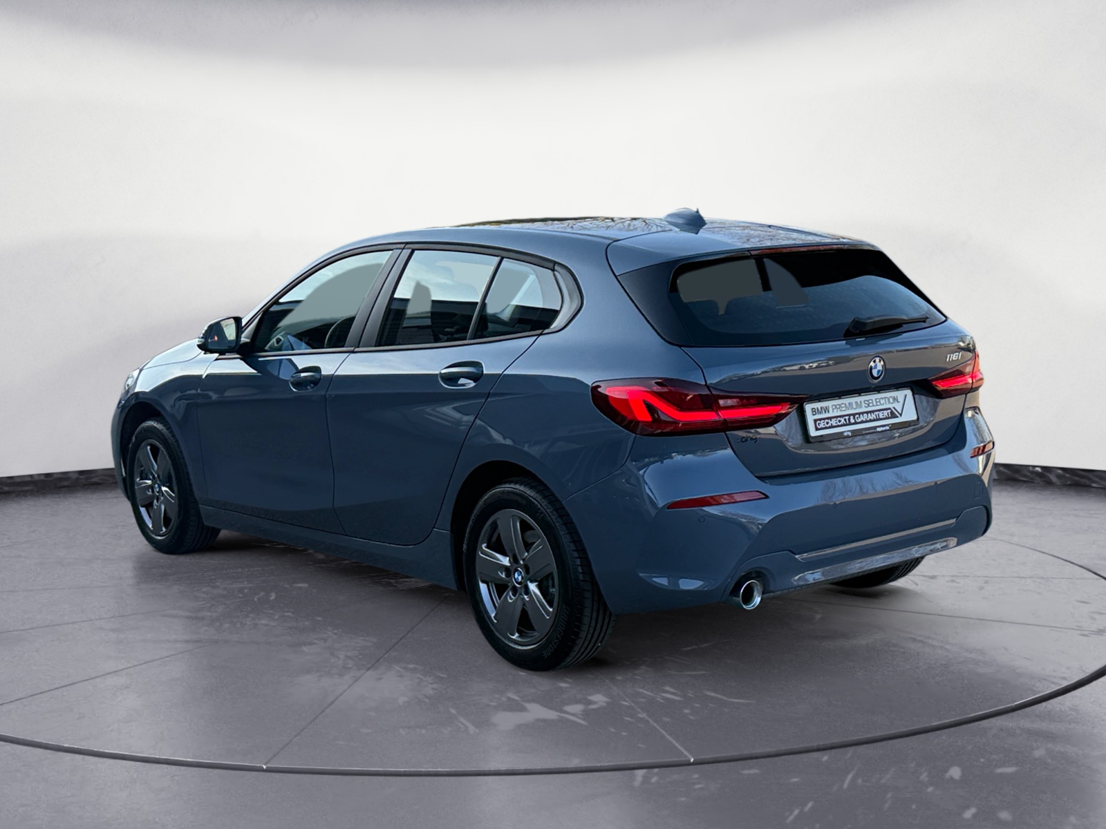 BMW - 116i Advantage