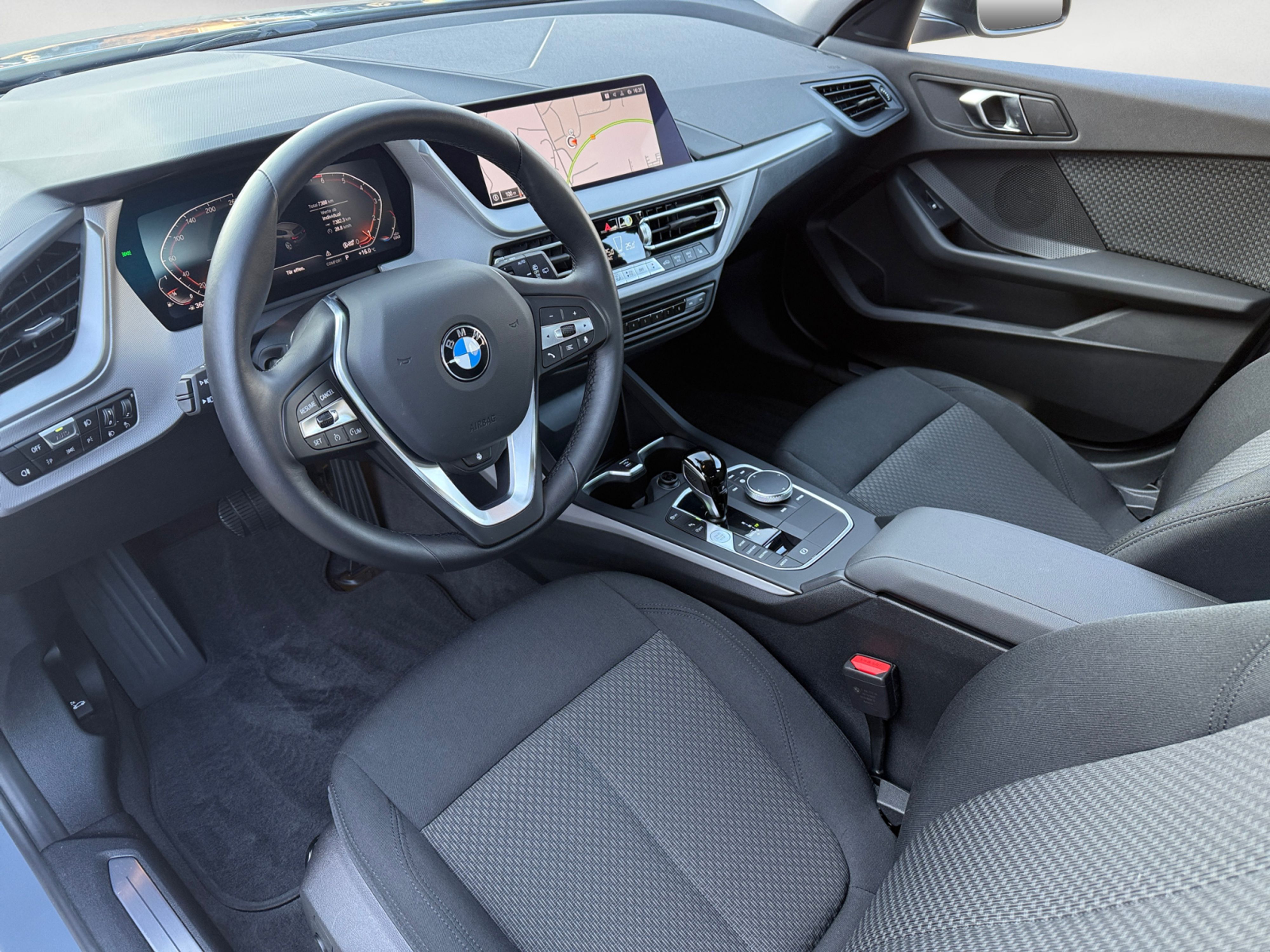 BMW - 116i Advantage