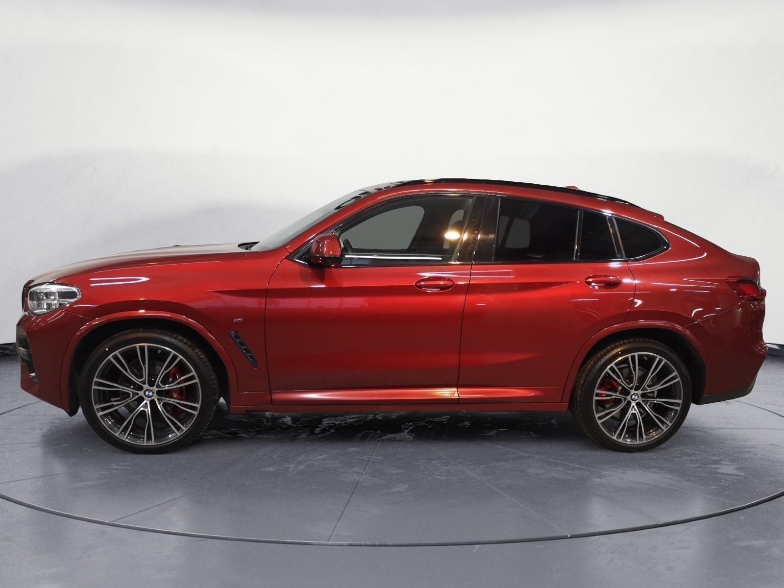 BMW - X4 M40d