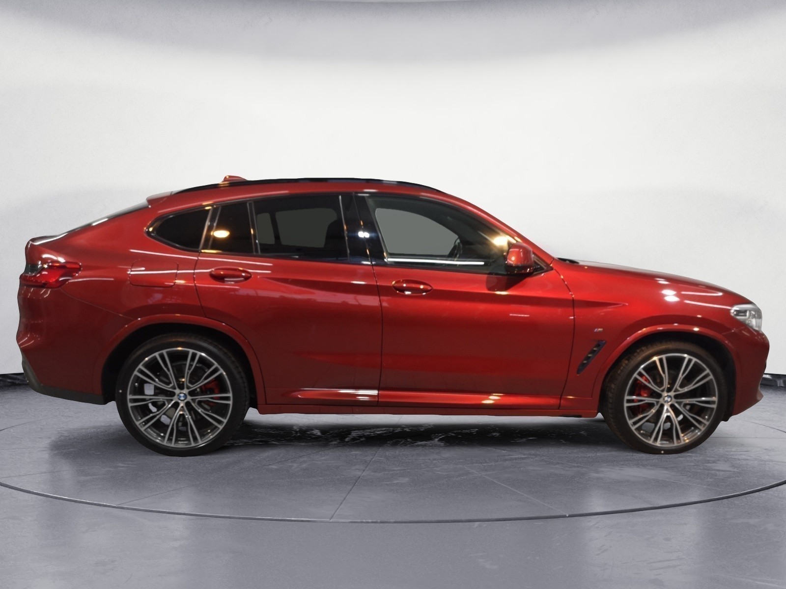 BMW - X4 M40d