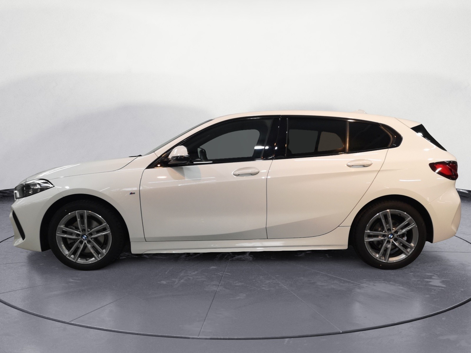 BMW - 118i M Sport