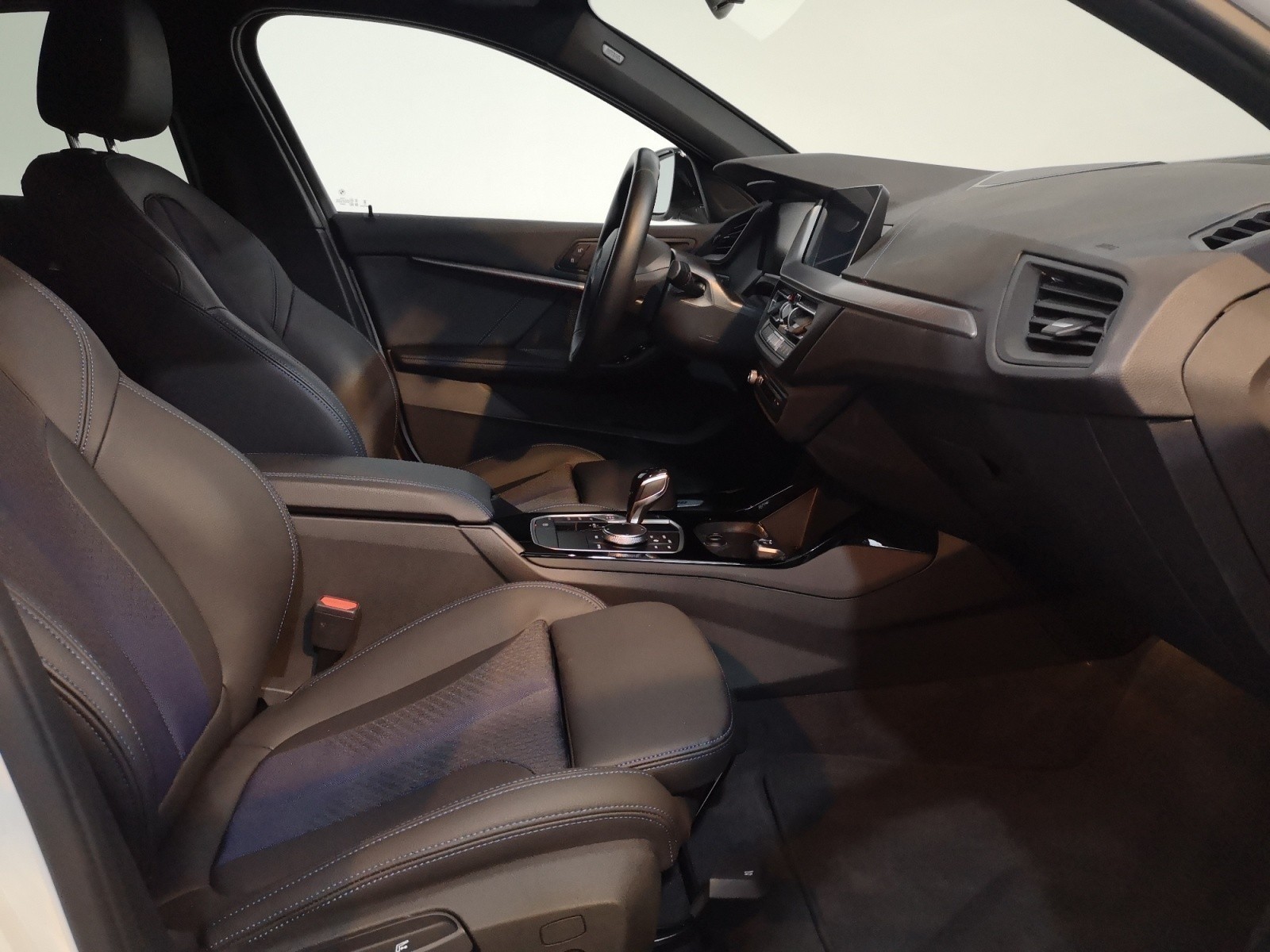 BMW - 118i M Sport
