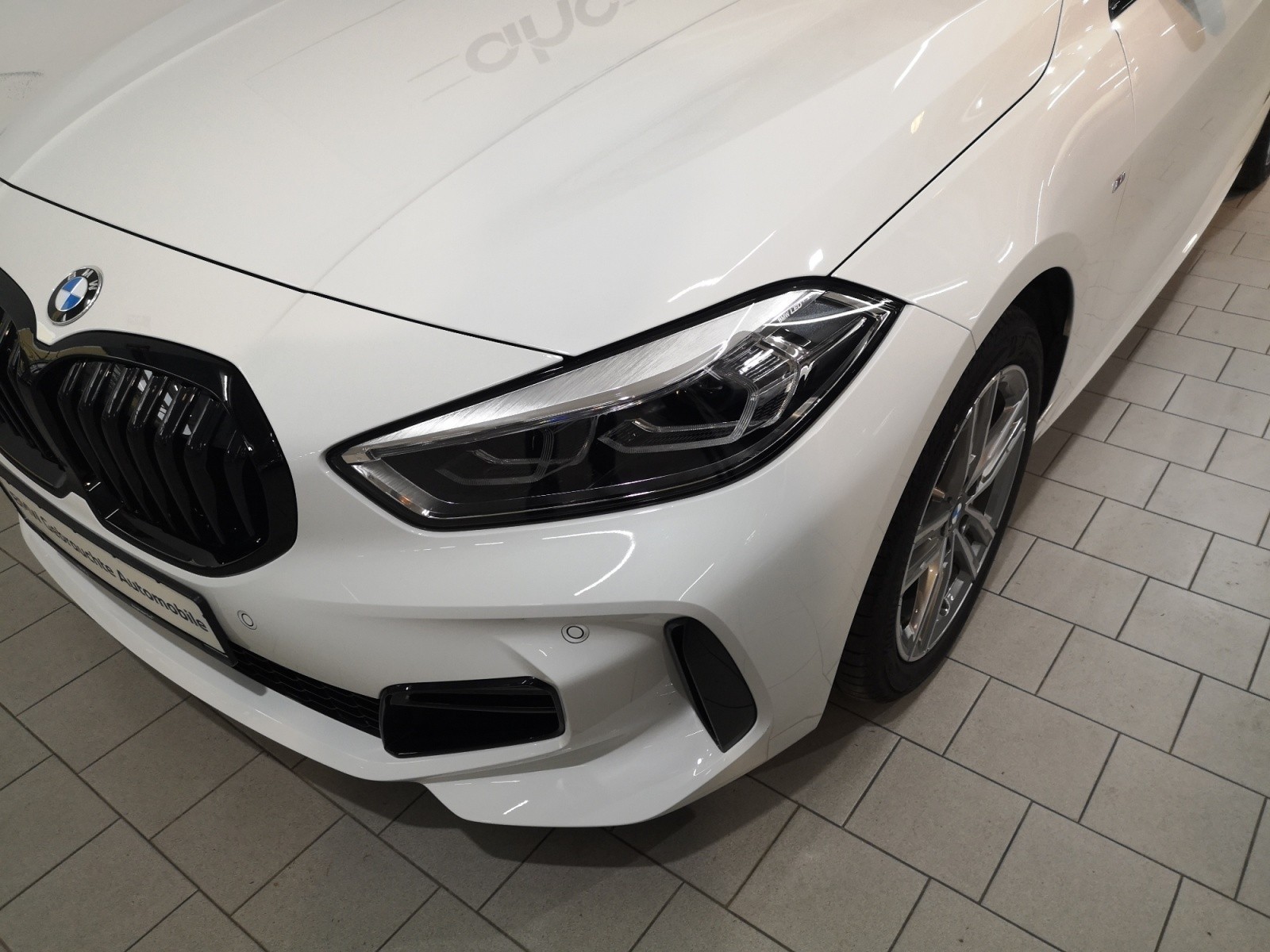 BMW - 118i M Sport