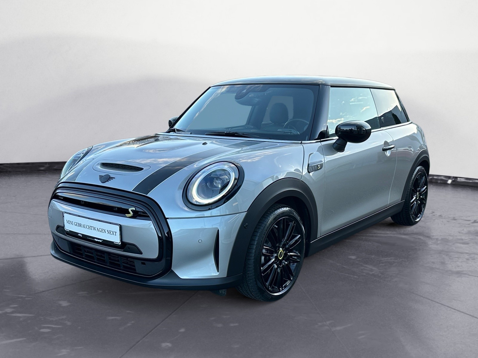 MINI - Cooper SE. MINI Yours Trim