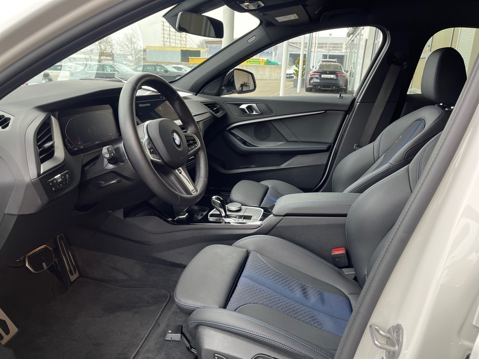 BMW - 118i M Sport