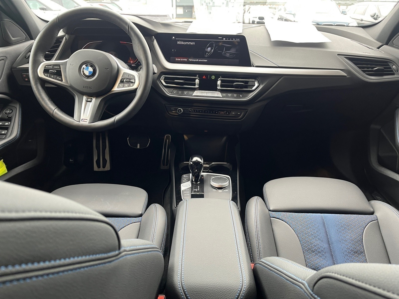 BMW - 118i M Sport