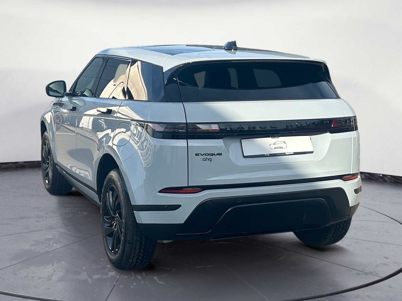 Land Rover - Range Rover Evoque P270e S