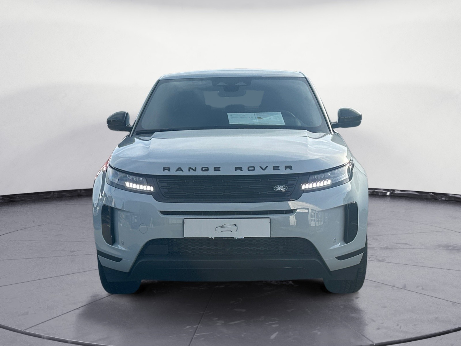 Land Rover - Range Rover Evoque P270e S