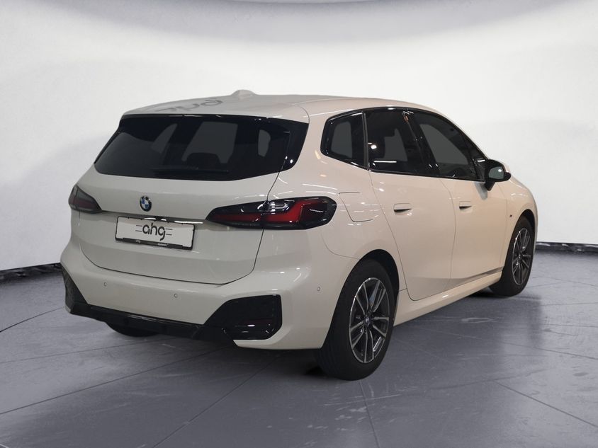 BMW - 218d Active Tourer