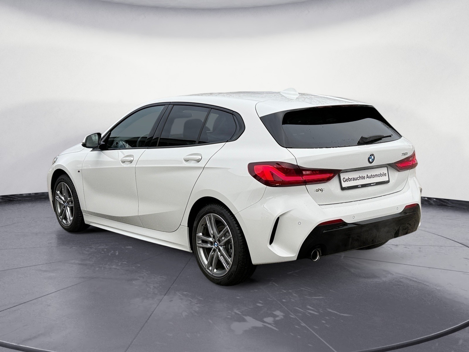 BMW - 118i M Sport