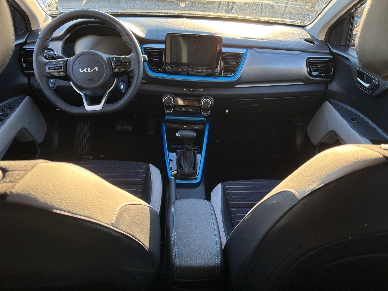 Kia - Stonic 1.0 T-GDI 100 48V Nightline Edition