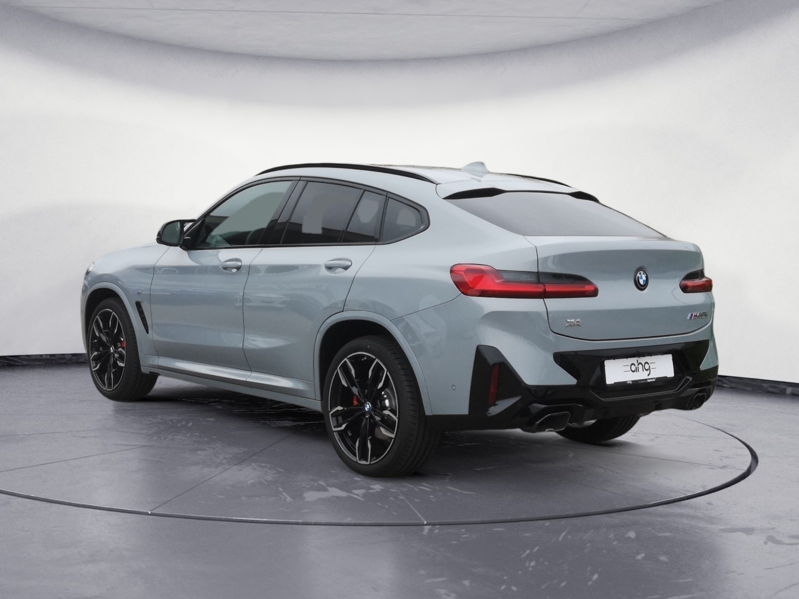 BMW - X4 M40i