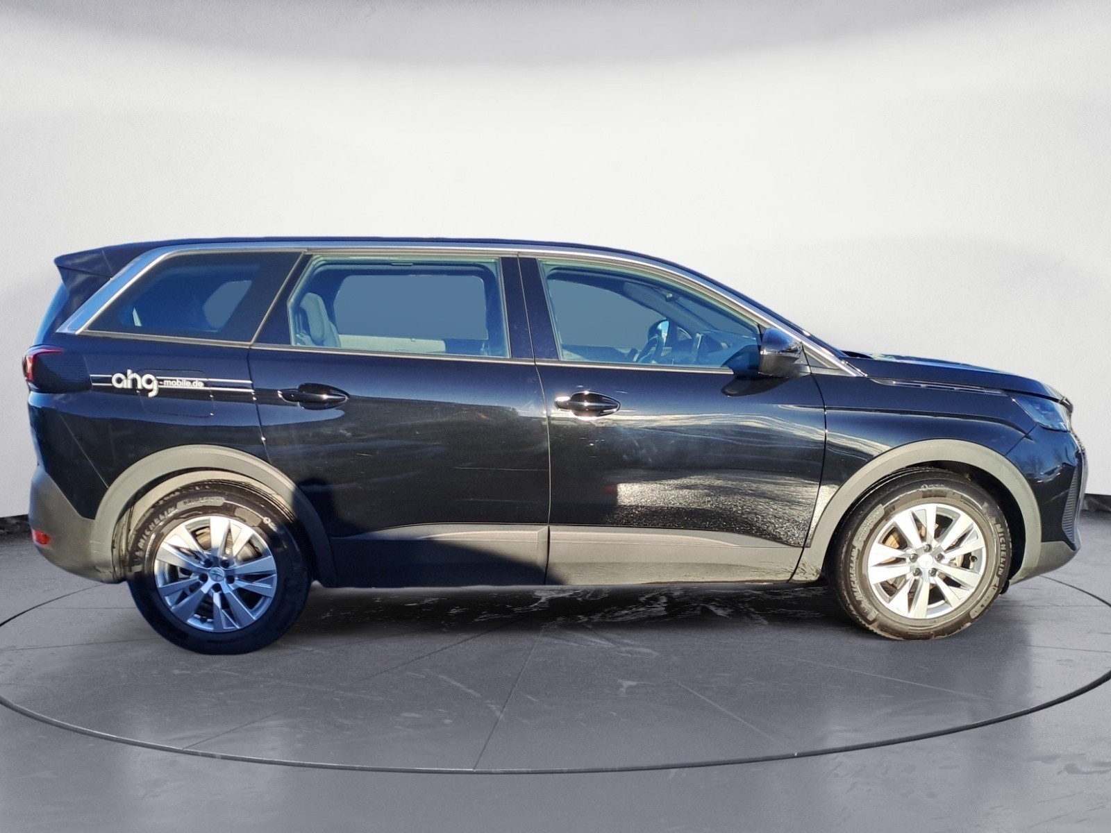 Peugeot - 5008 Active Pack PT 130