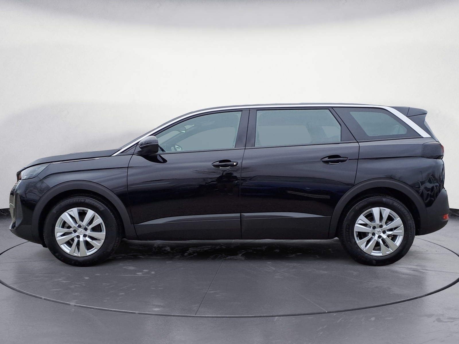 Peugeot - 5008 Active Pack PureTech 130