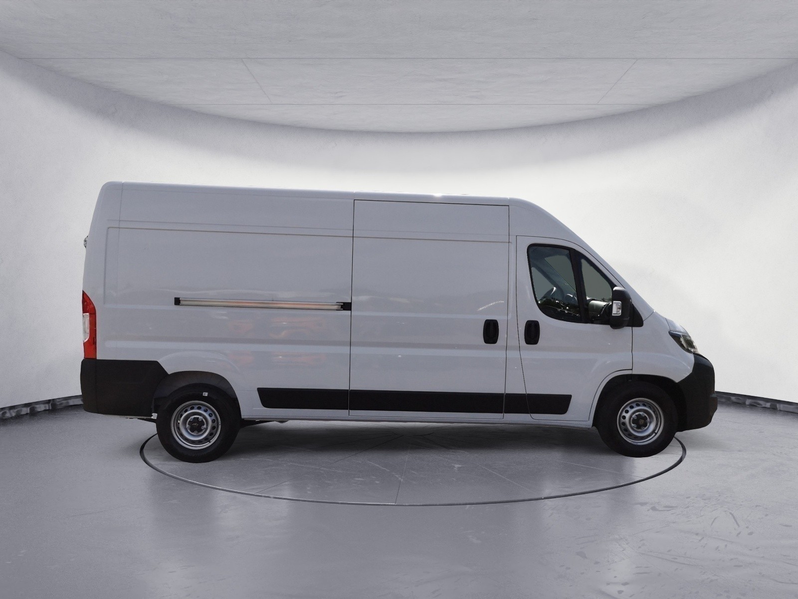 Peugeot - Boxer KW 335 L3H2 BlueHDi140AT