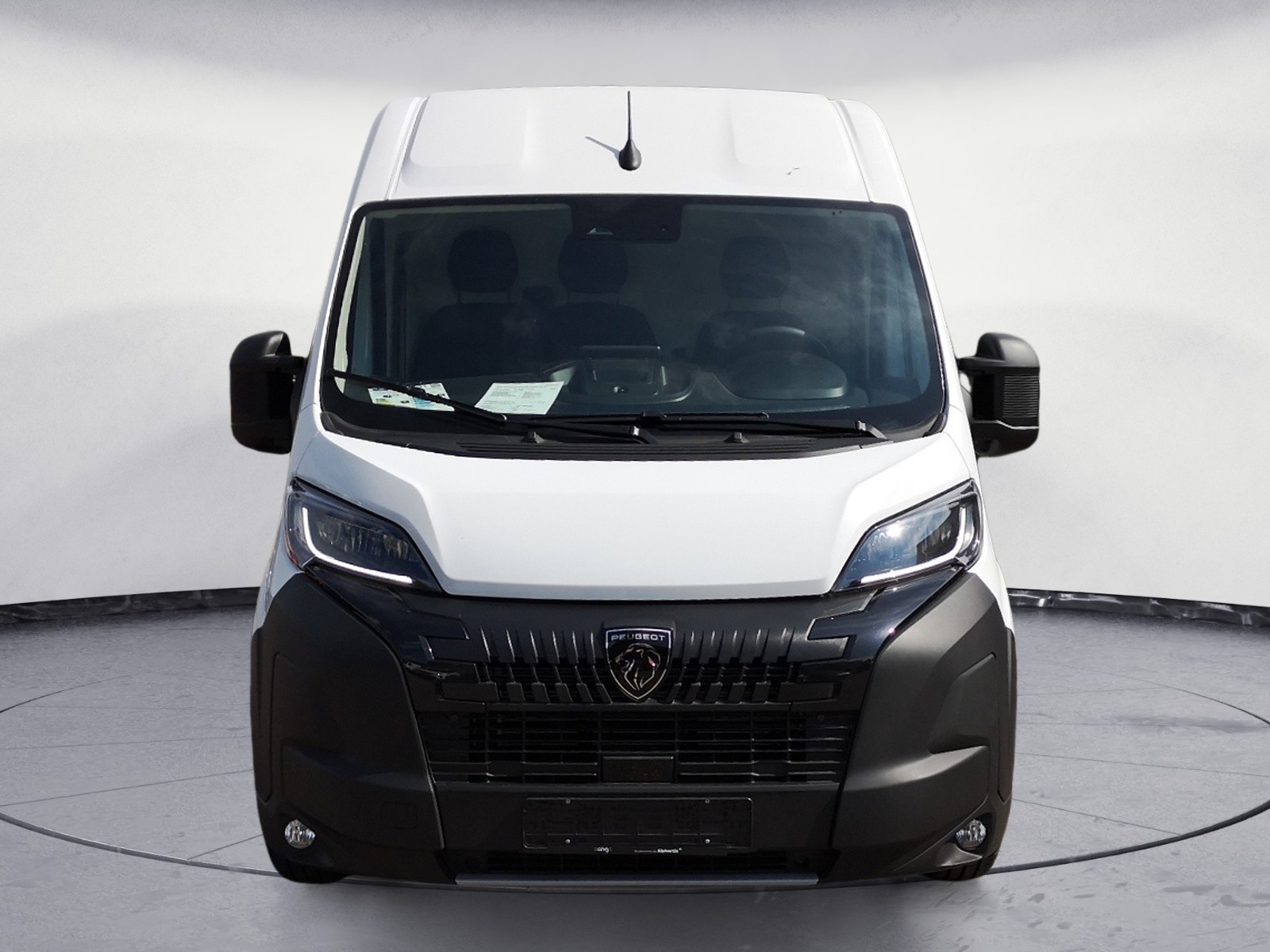 Peugeot - Boxer KW 335 L3H2 BlueHDi140AT