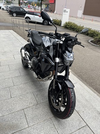 BMW Motorrad - F 900 R sofort Verfügbar