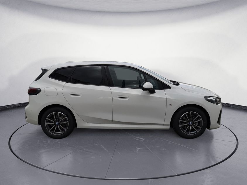 BMW - 218d Active Tourer