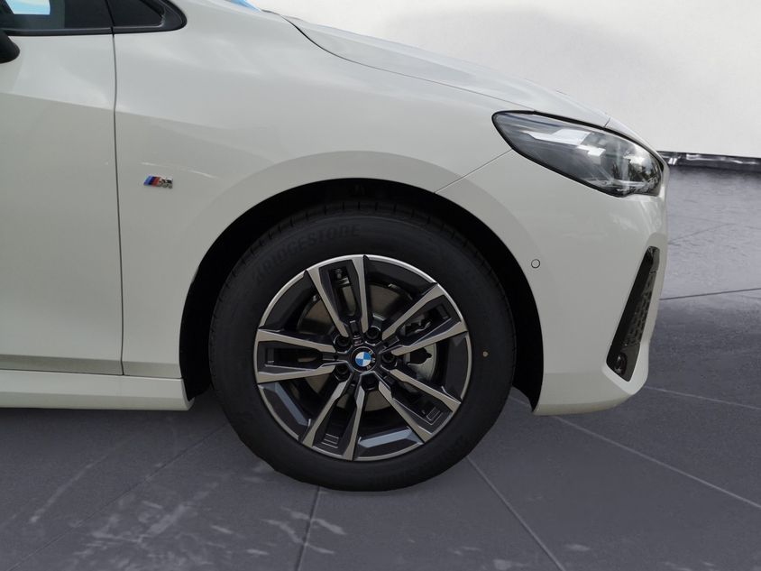 BMW - 218d Active Tourer