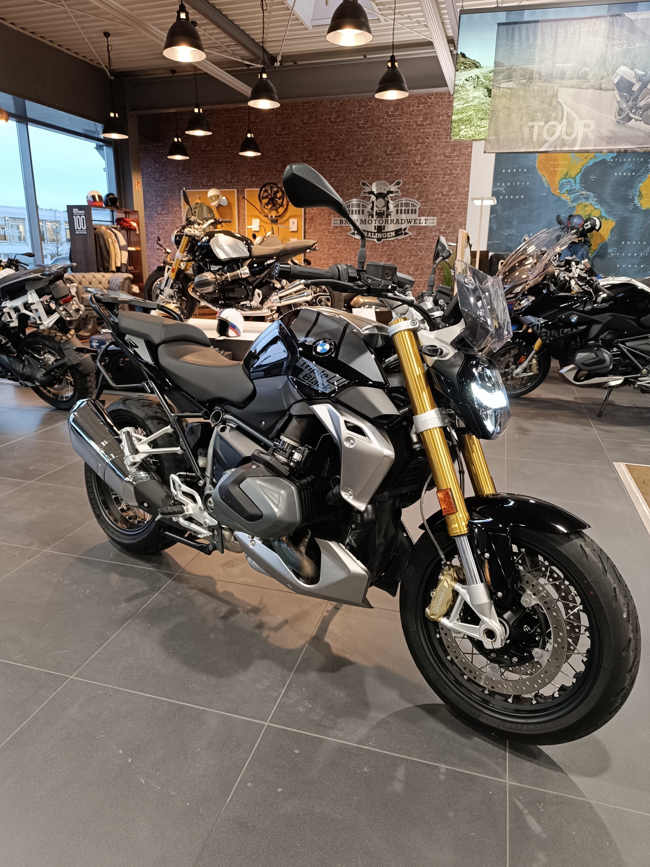 BMW Motorrad - R 1250 R mit Werksgarantie bis 2027