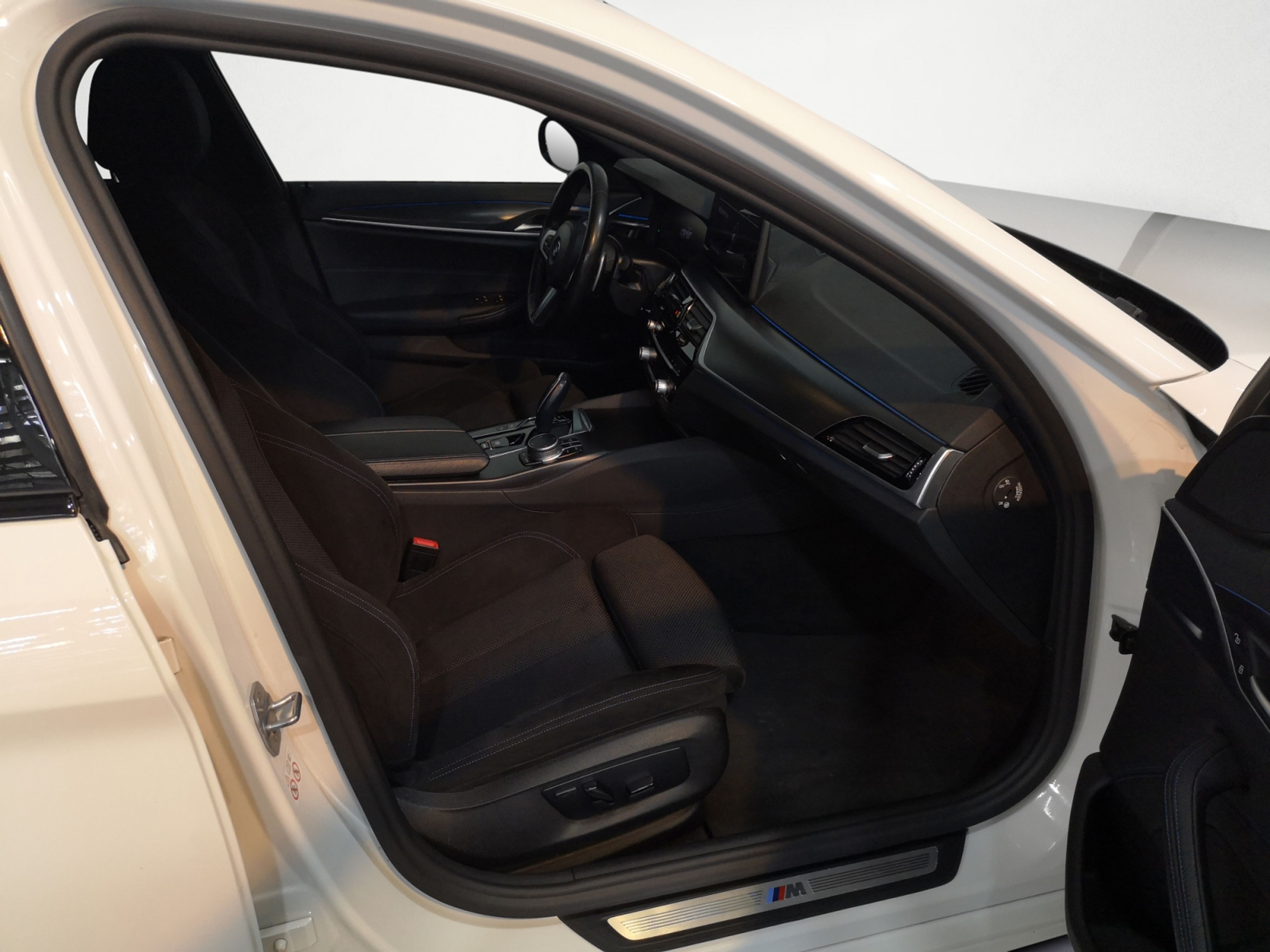BMW - 530e xDrive Touring