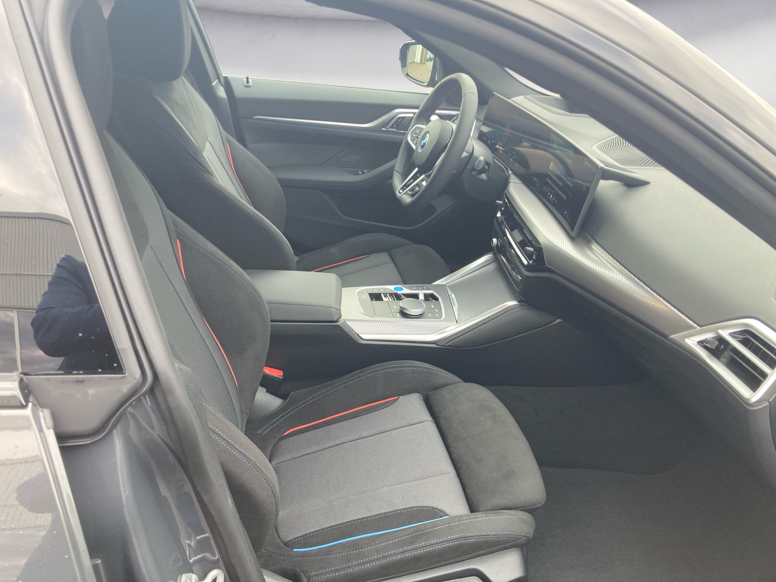 BMW - i4 xDrive40