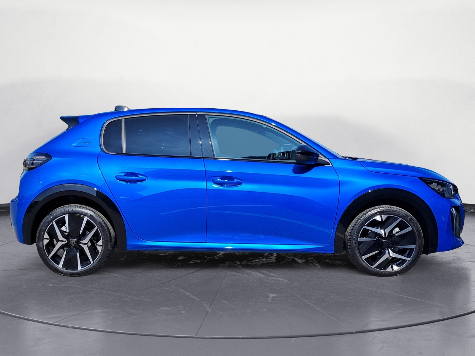 Peugeot - 208 GT HYBRID 136 e-DSC6