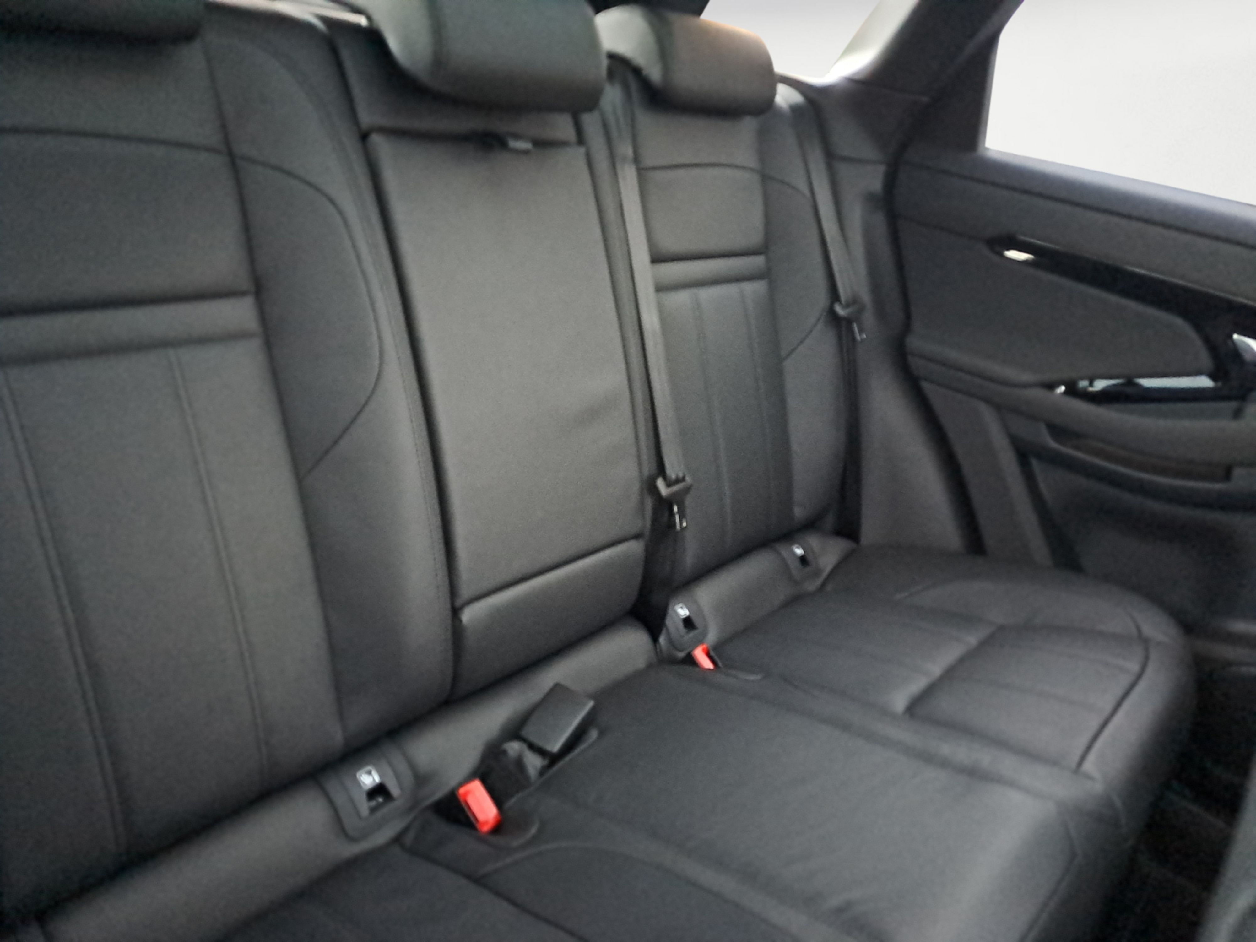 Land Rover - Range Rover Evoque D200 Dynamic SE