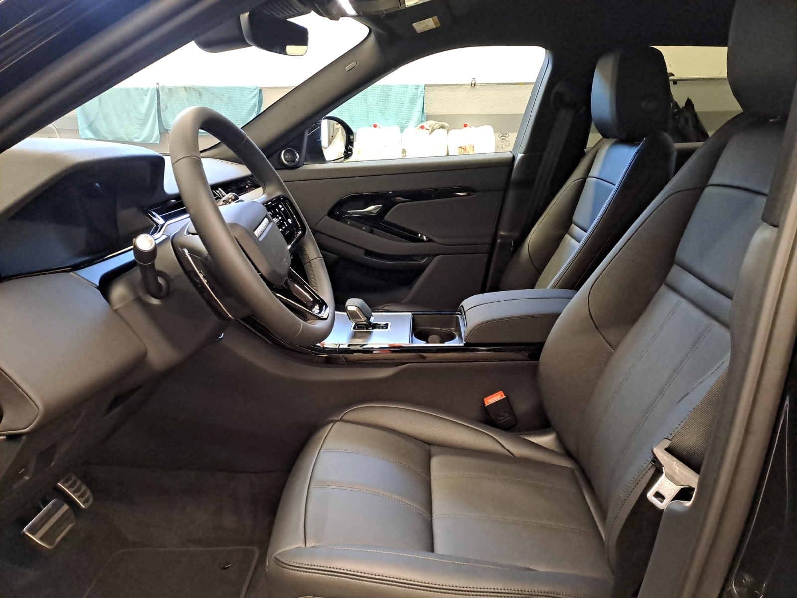 Land Rover - Range Rover Evoque D165 DYNAMIC SE