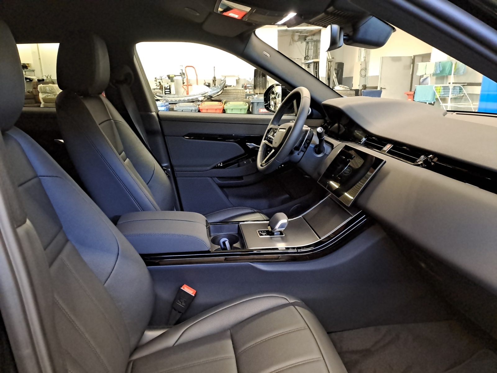 Land Rover - Range Rover Evoque D165 DYNAMIC SE
