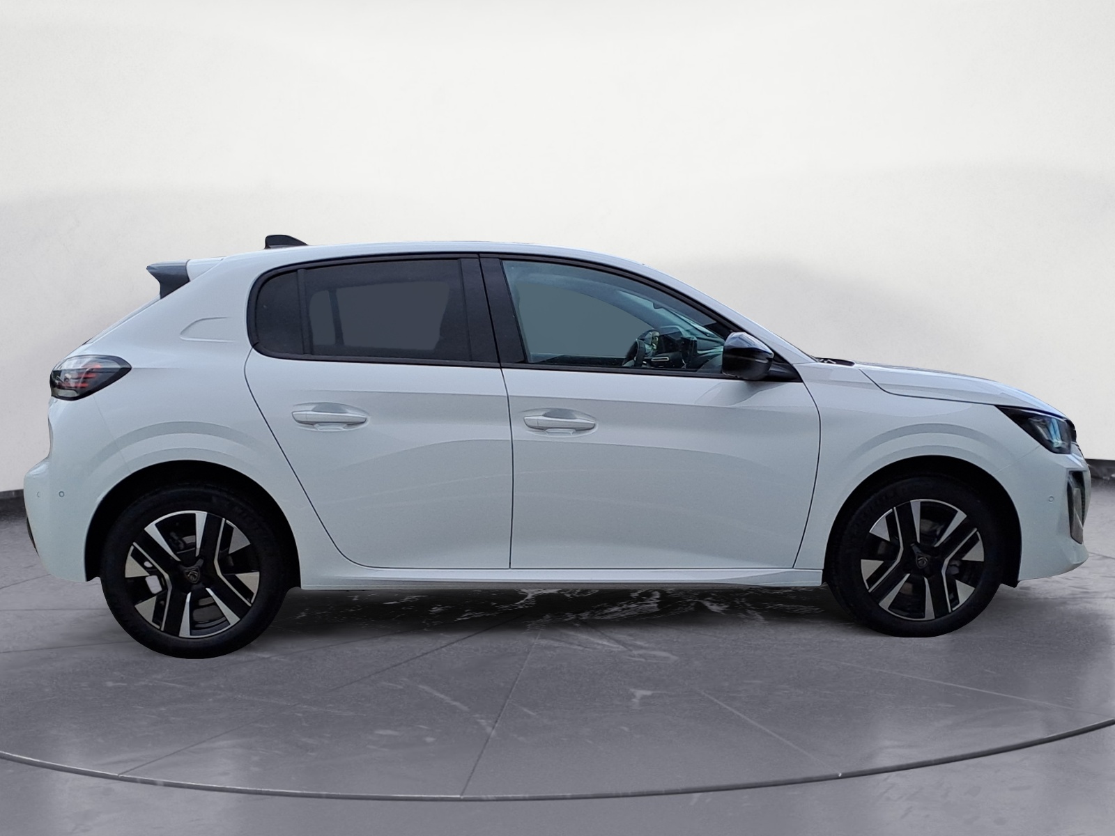 Peugeot - 208 Allure HYBRID 100 e-DSC6