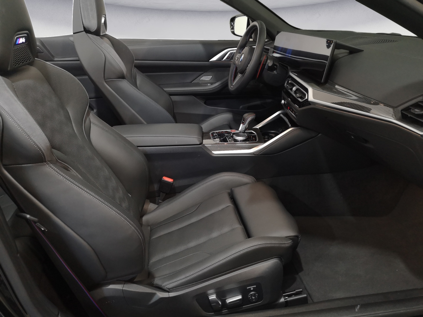 BMW - M4 COMPETITION M XDR