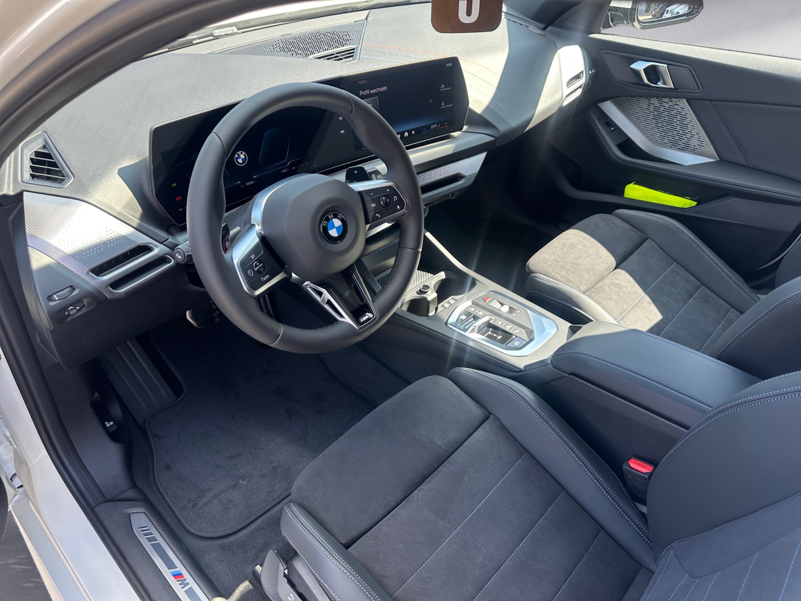 BMW - 120