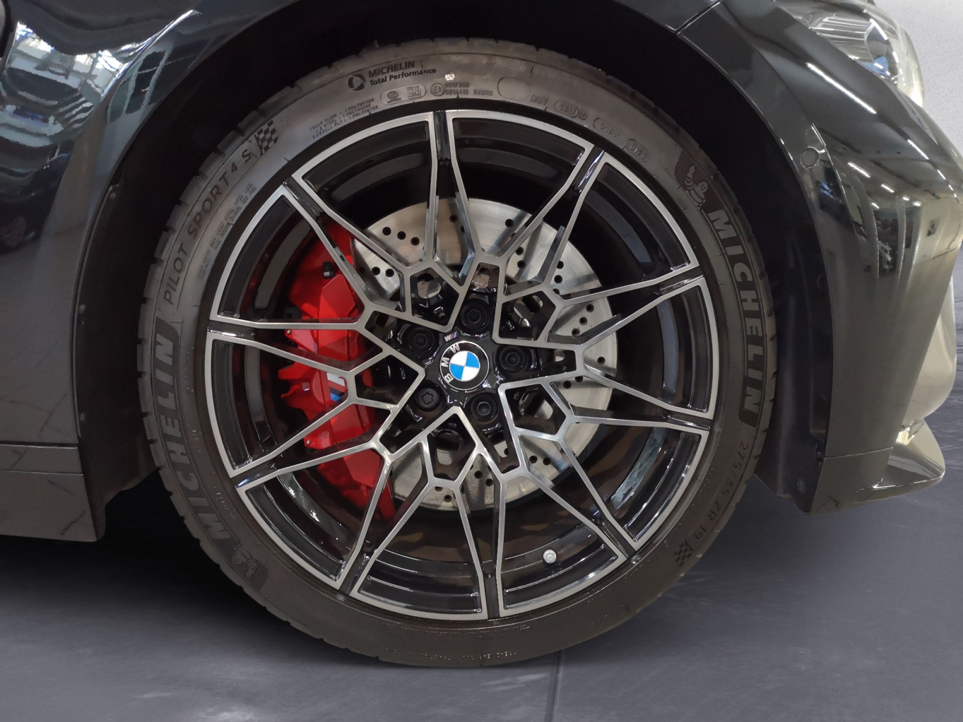 BMW - M4 COMPETITION M XDR