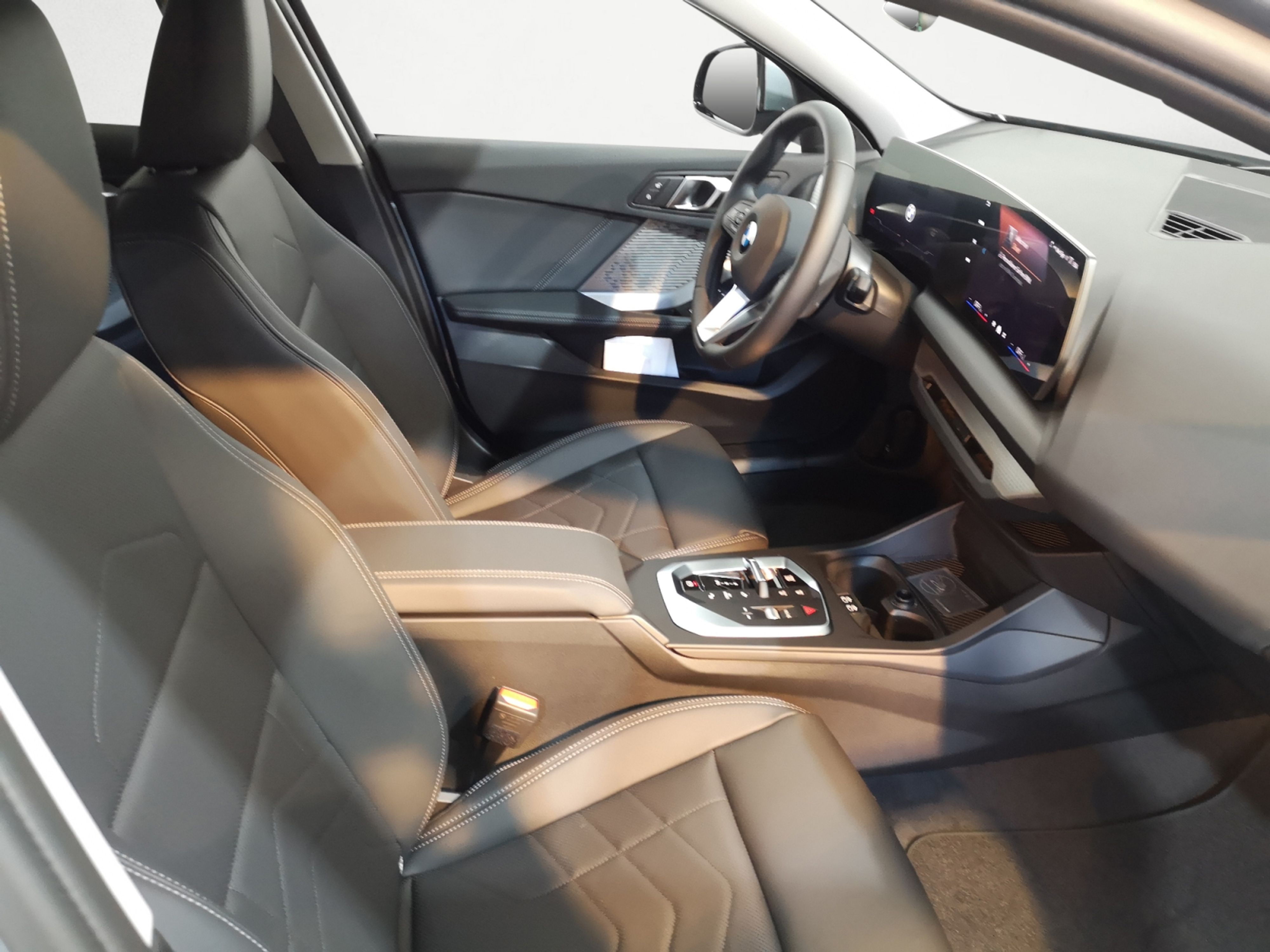 BMW - 120