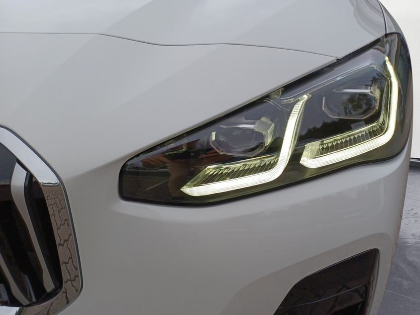 BMW - 218d Active Tourer