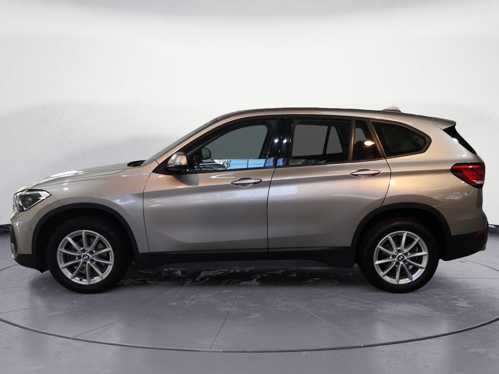 BMW - X1 sDrive18d Advantage