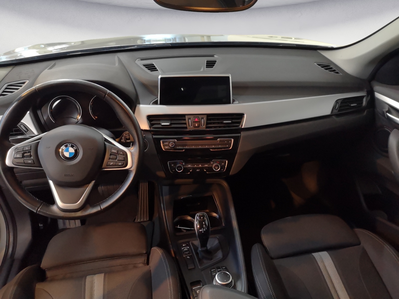 BMW - X1 sDrive18d Advantage