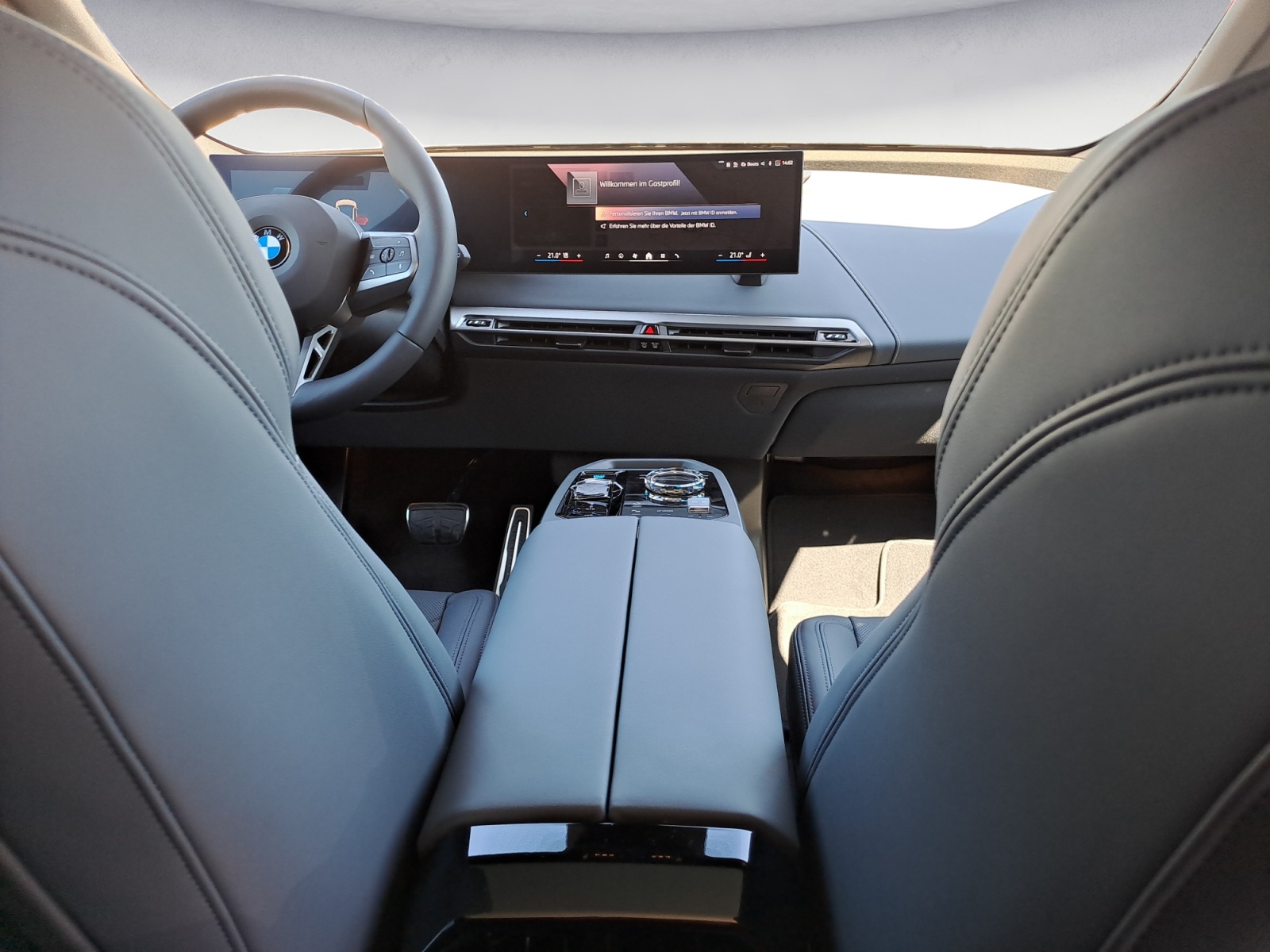 BMW - BMW iX xDrive45