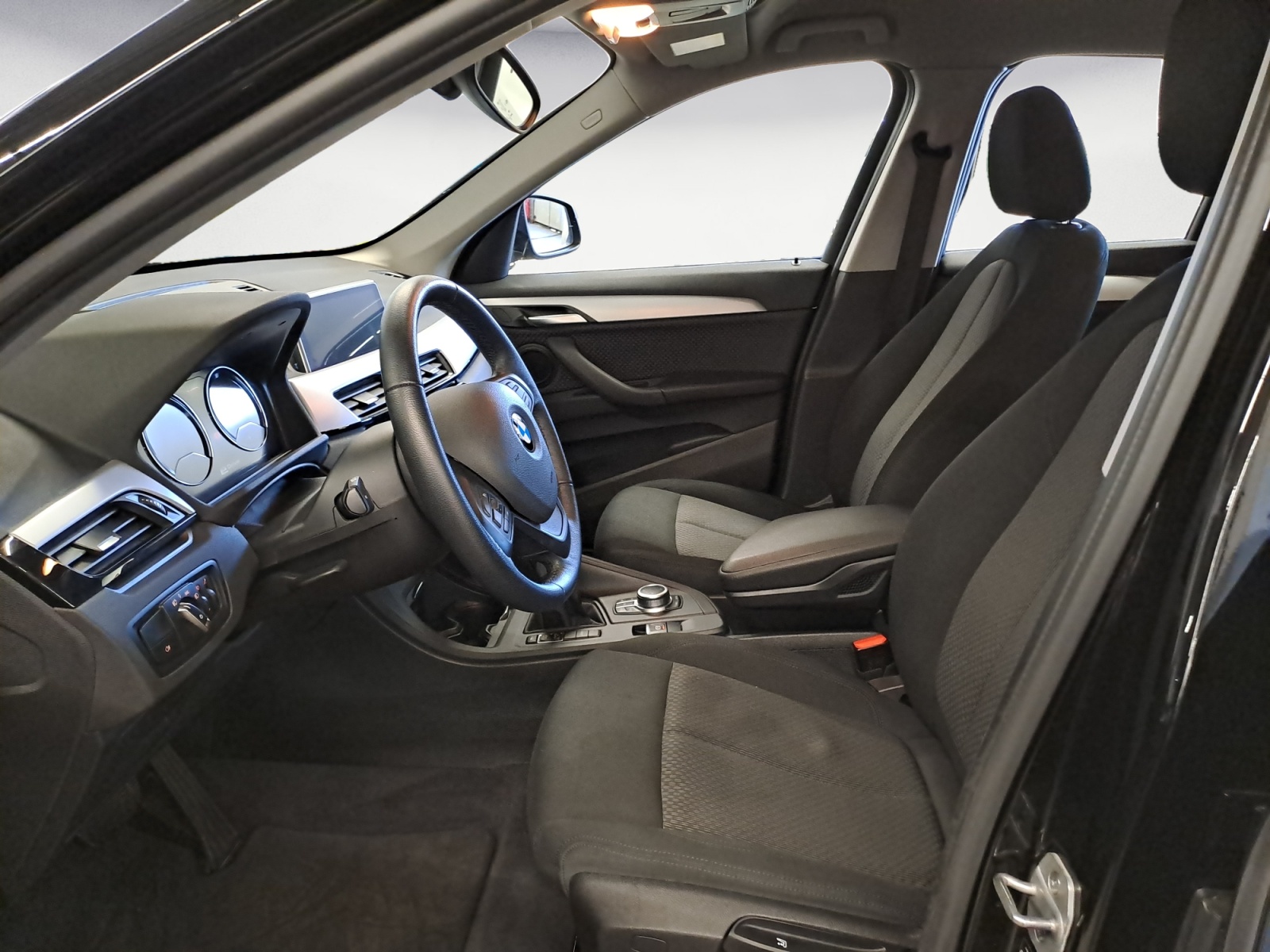 BMW - X1 xDrive25e Advantage Steptronic