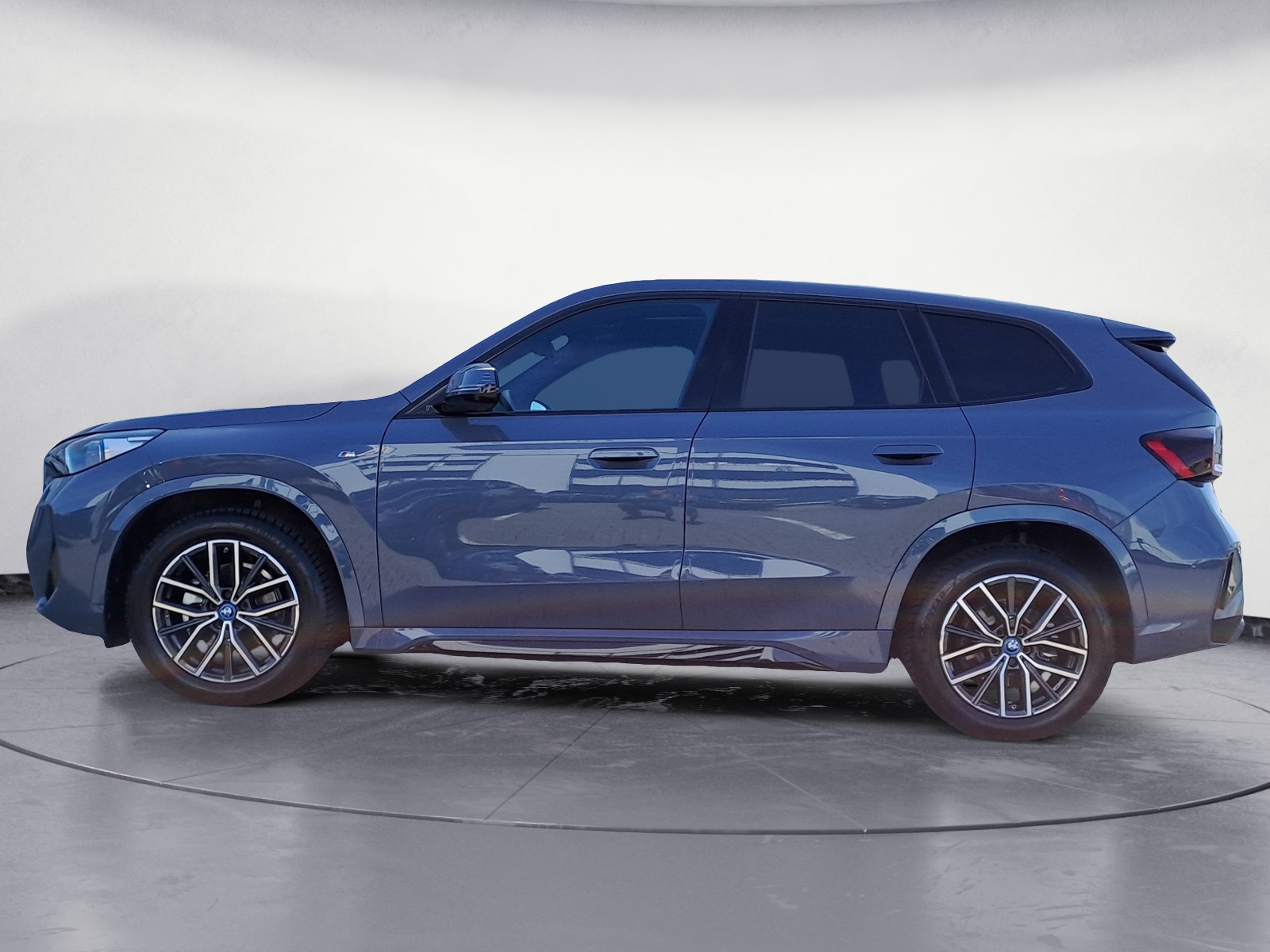 BMW - iX1 eDrive20