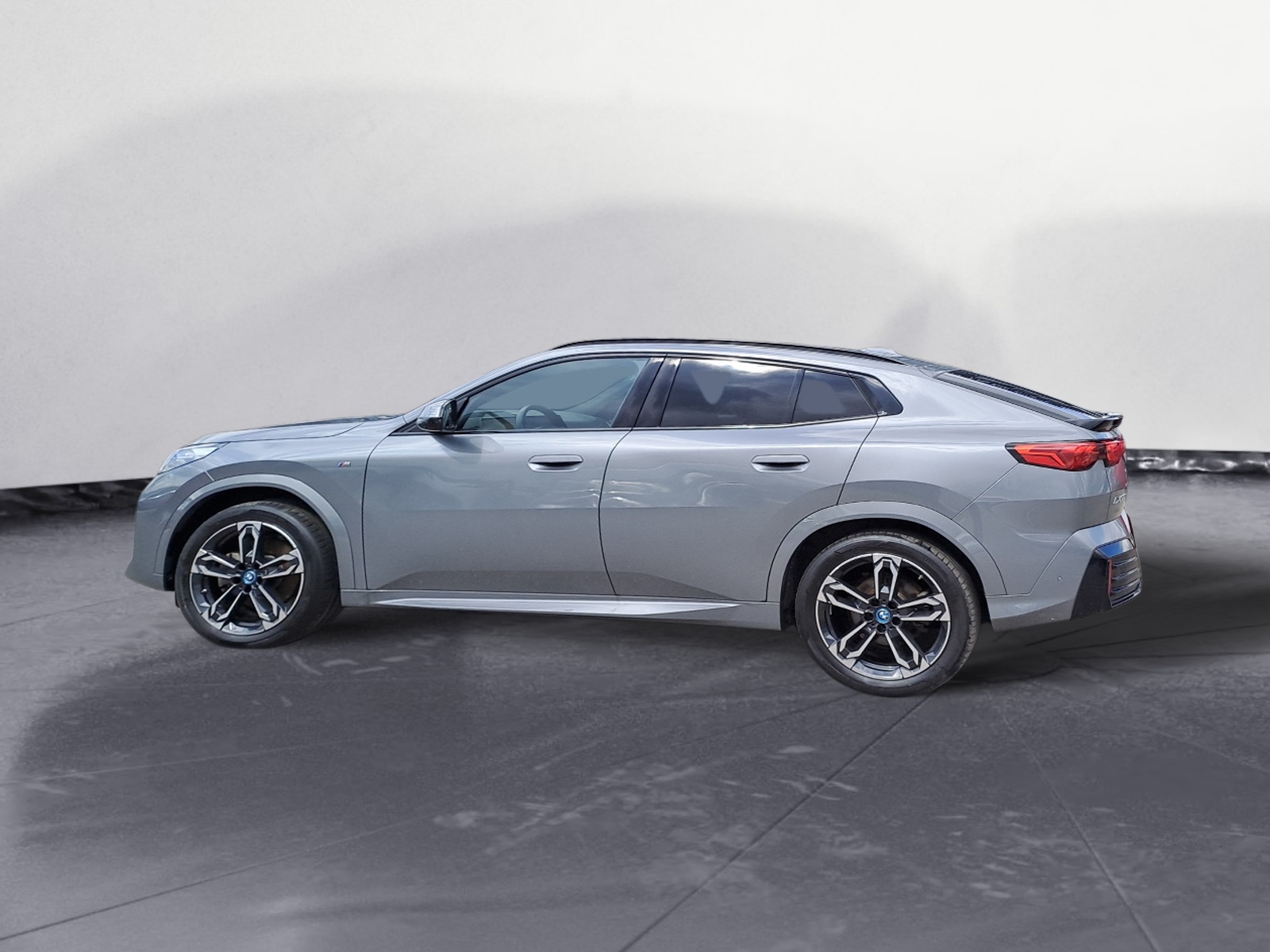 BMW - ix2 xDrive30