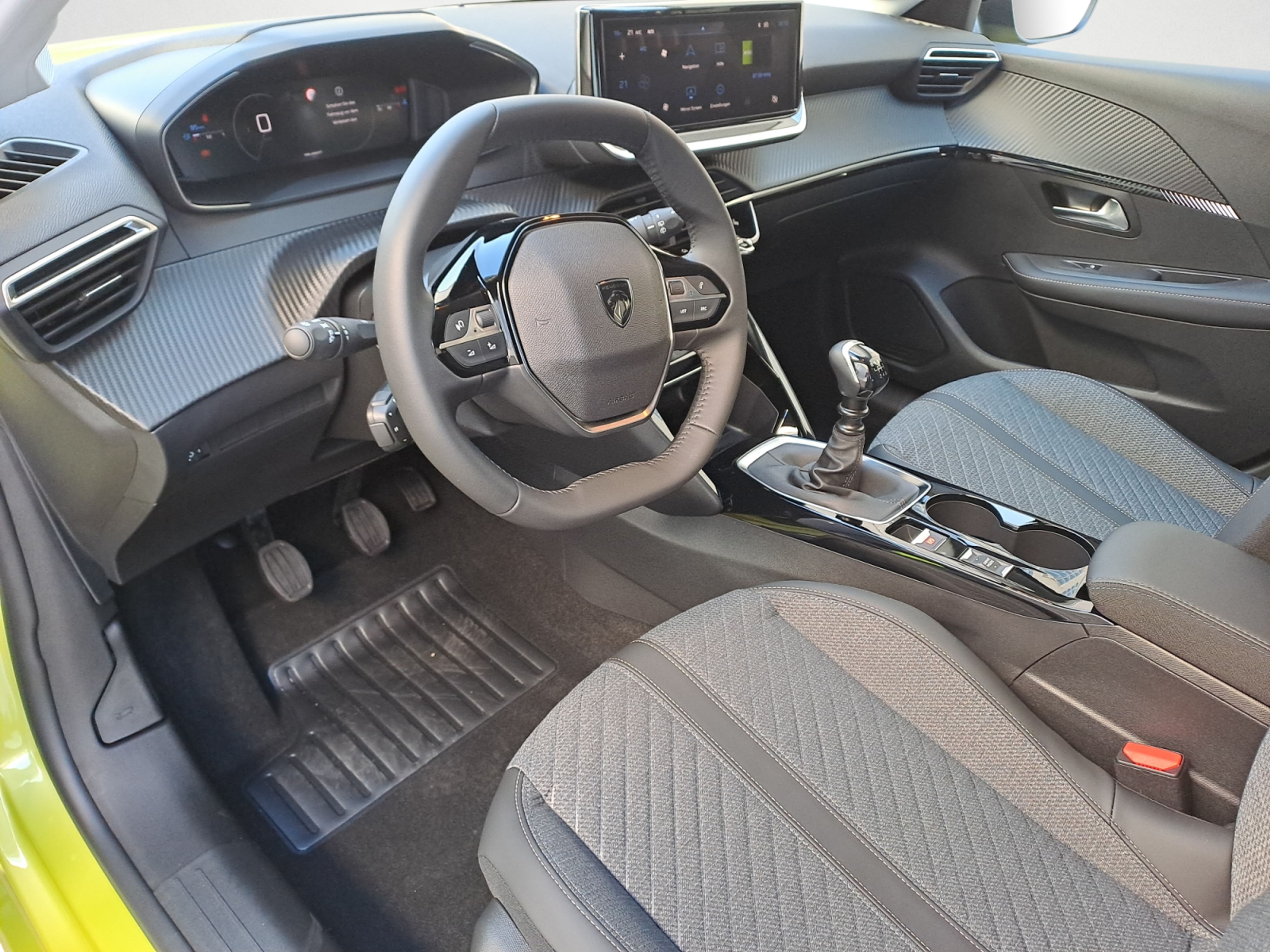Peugeot - 208 PureTech 100 Allure