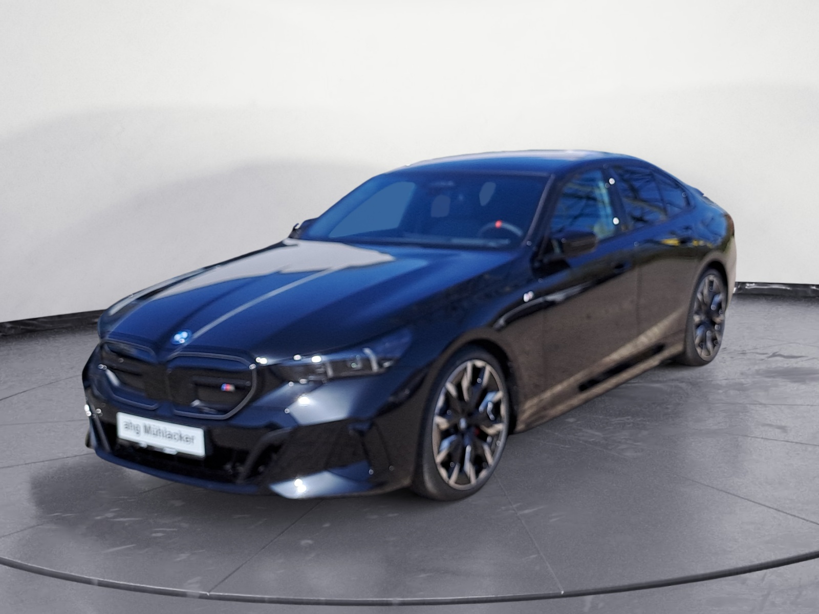 BMW - i5 M60 xDrive