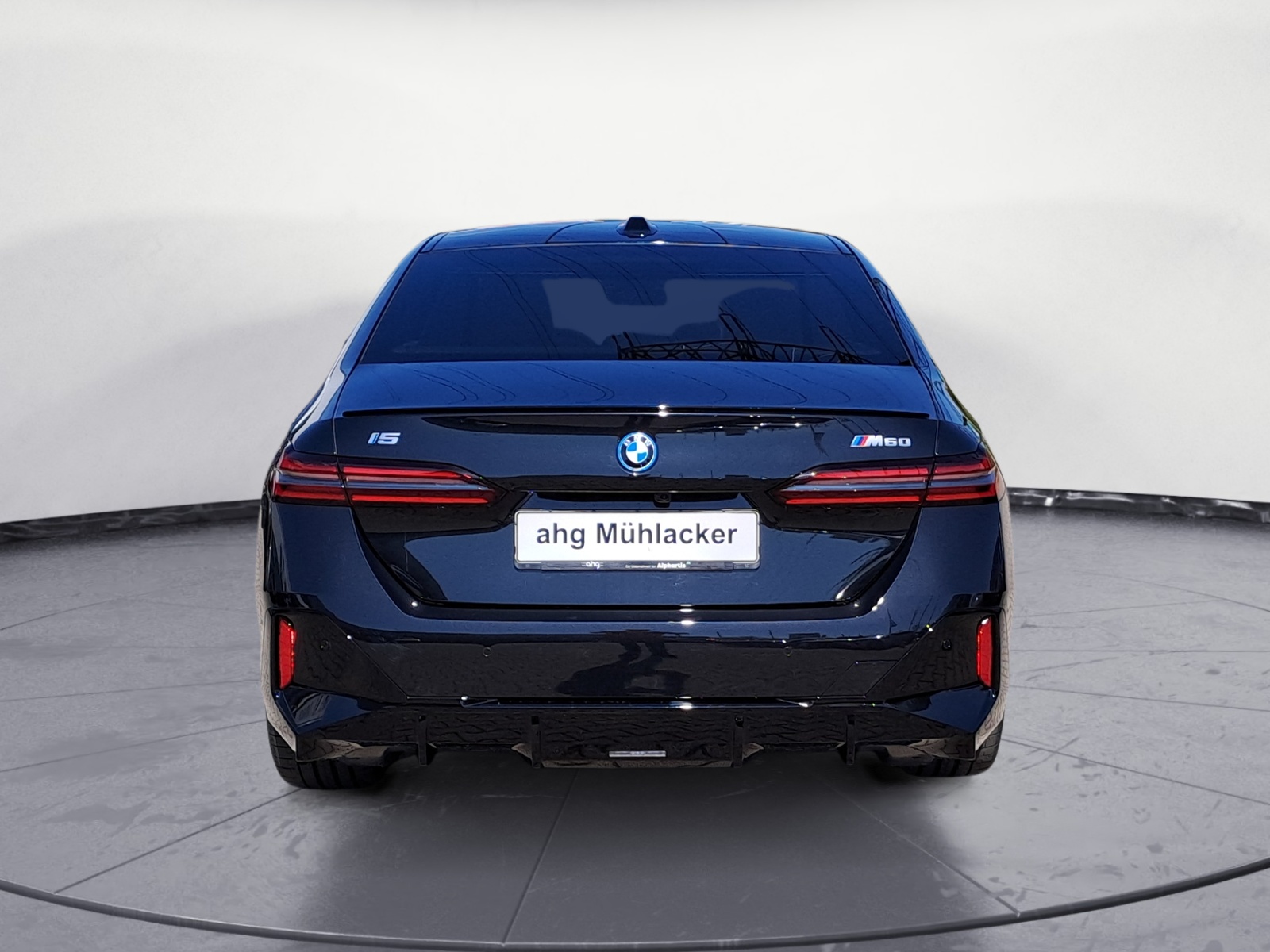 BMW - i5 M60 xDrive