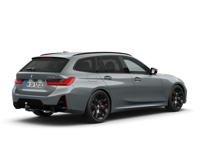 BMW - 330e xDrive Touring