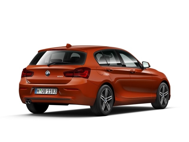BMW - 120i Aut. Sport